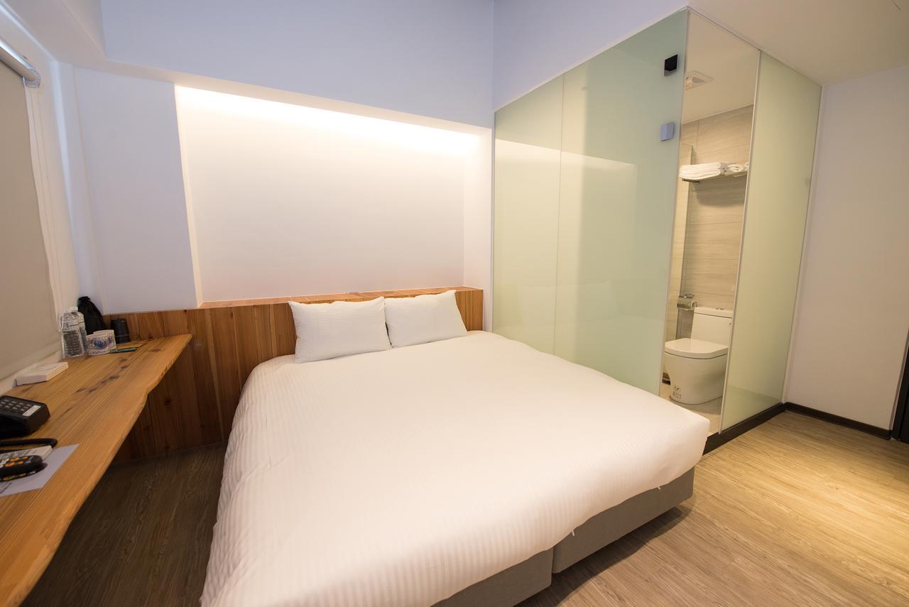 Traveller Inn Tiehua Cultural And Creative Hotel T'ai-tung Buitenkant foto